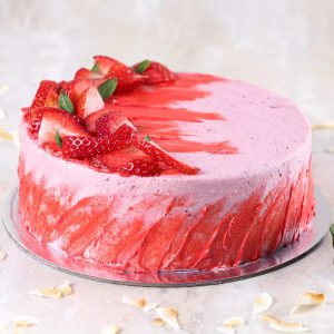 strawberry-flavour-cake